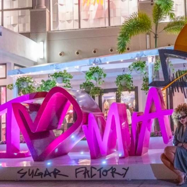 Aventura x Sugar Factory Sculpture